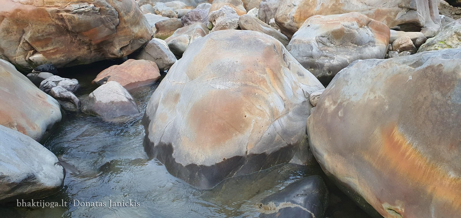 47 stones in sacred rivers 2023 02 20