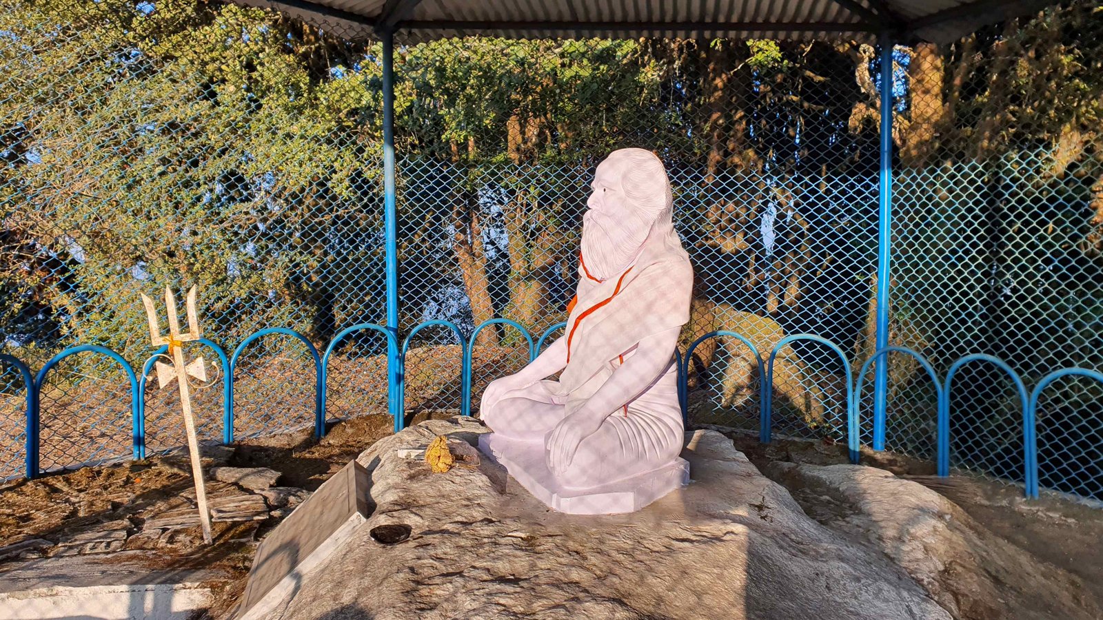 66 shiva puri mountain trees kathmandu nepal 2024.01.08