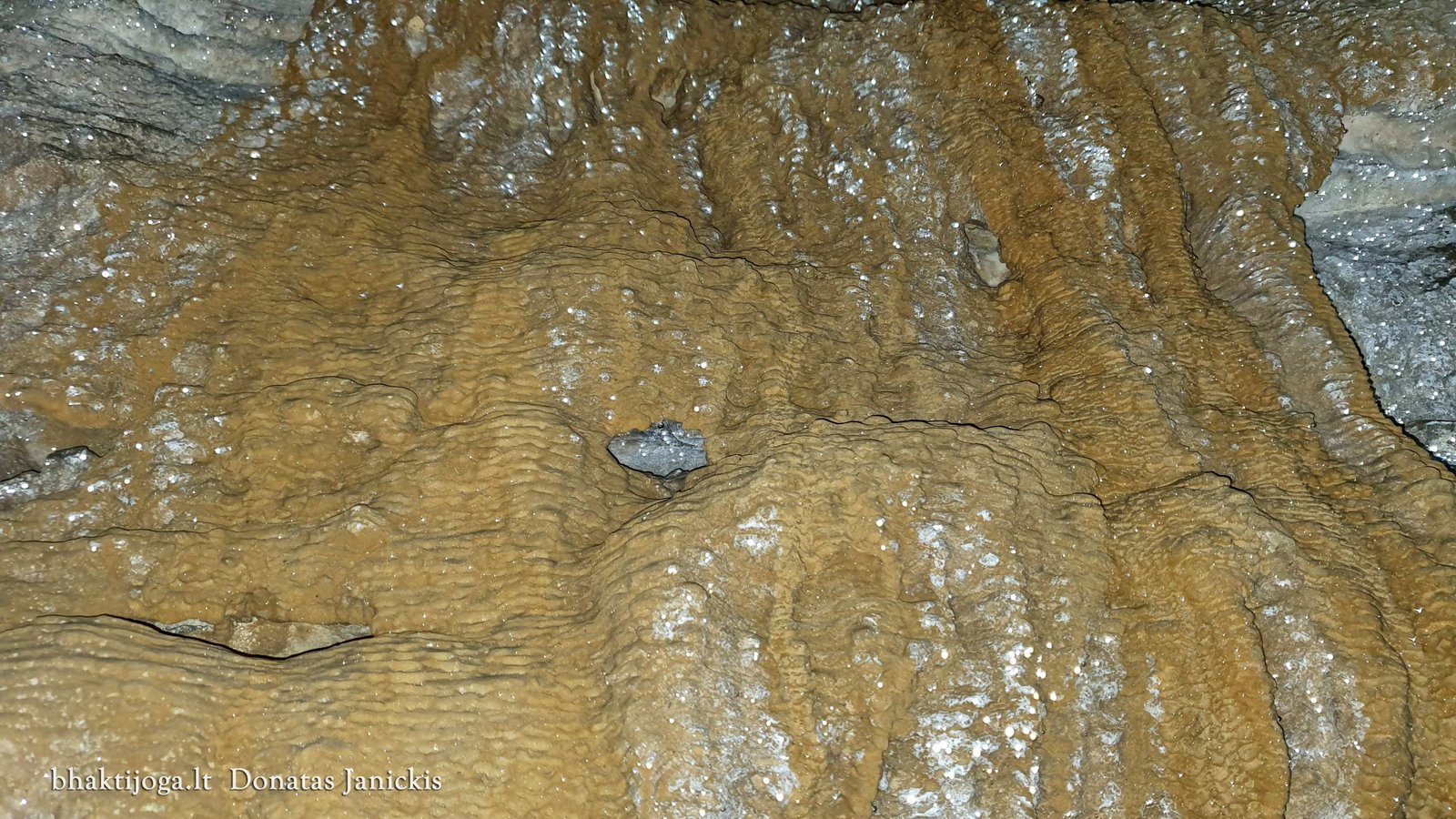 14 mahendra cave pokhara 2024 01 01