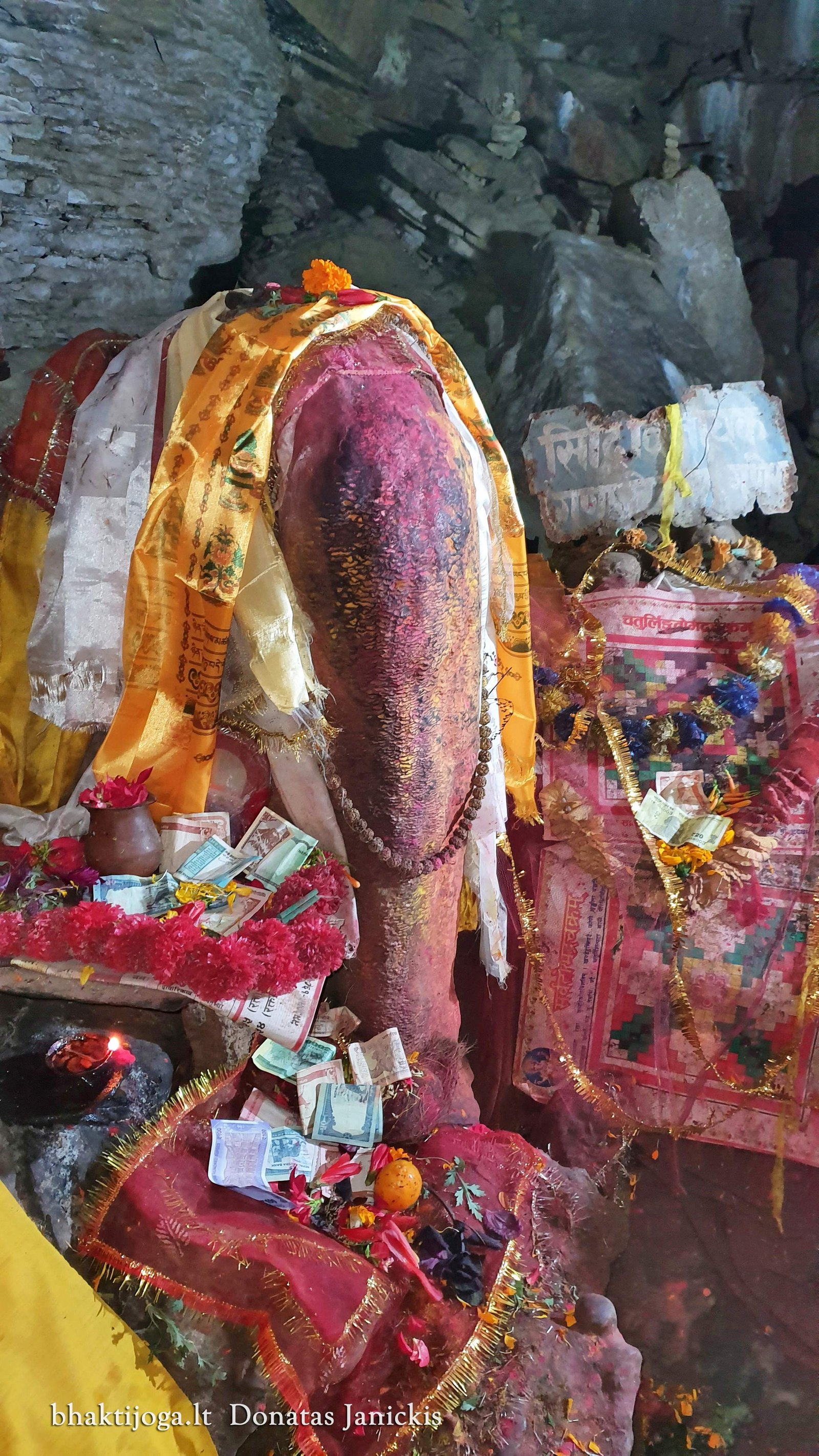 18 mahendra cave pokhara 2024 01 01