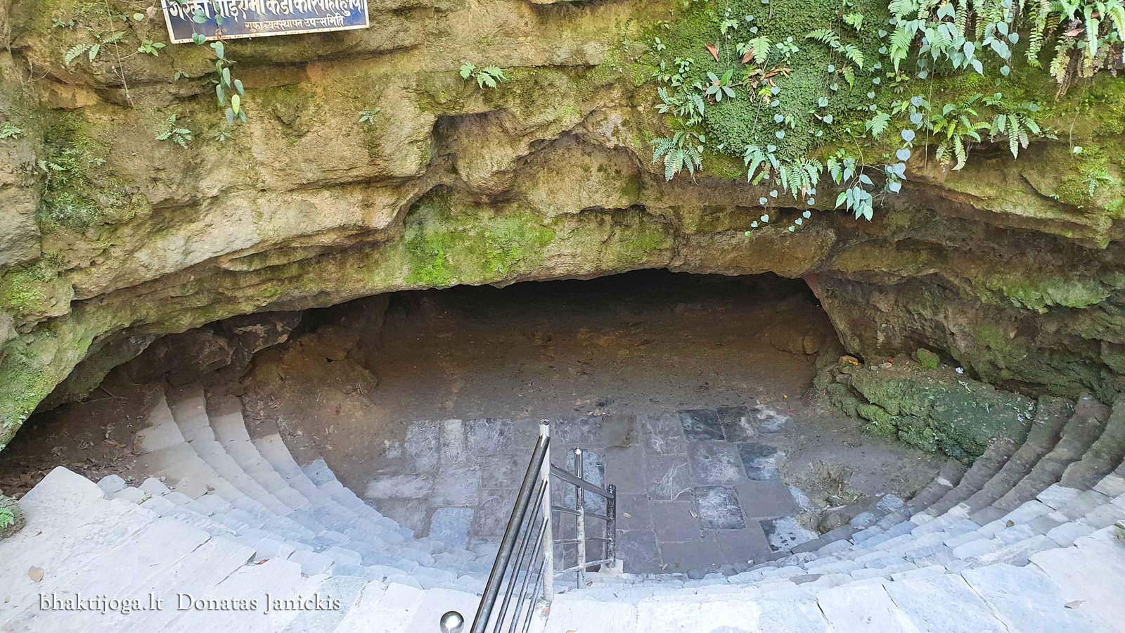 28 mahendra cave pokhara 2024 01 01